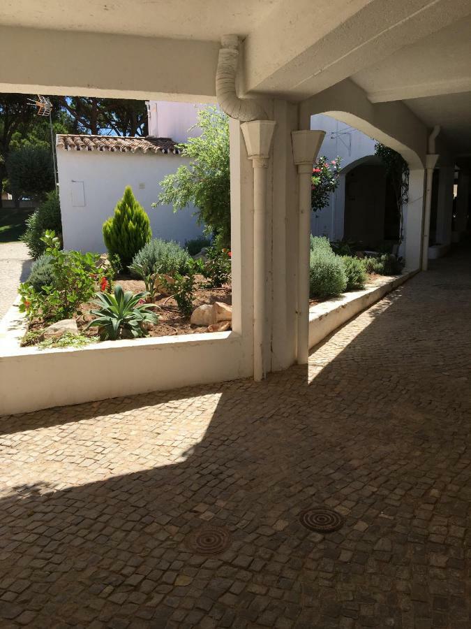 Estudio Tranquilo Praia Da Falesia Albufeira Eksteriør bilde